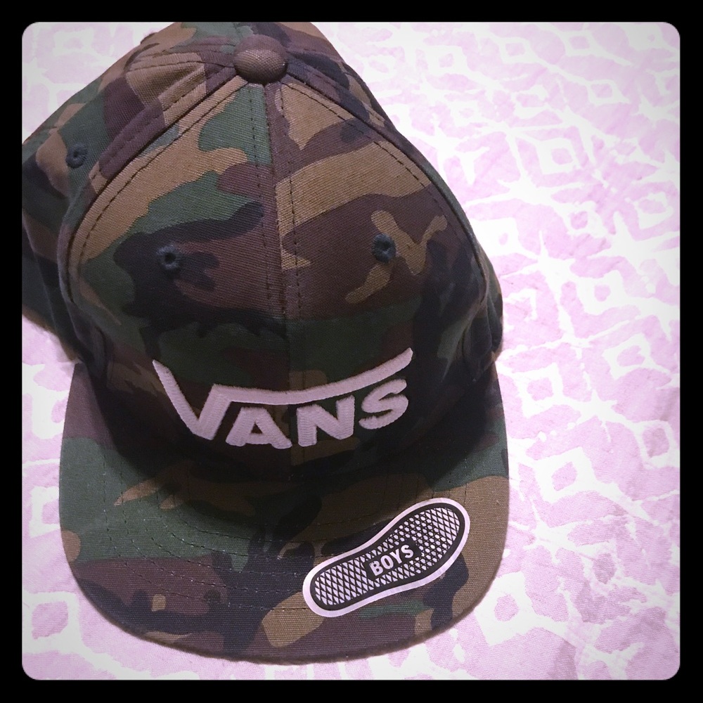 Never worn boys hat